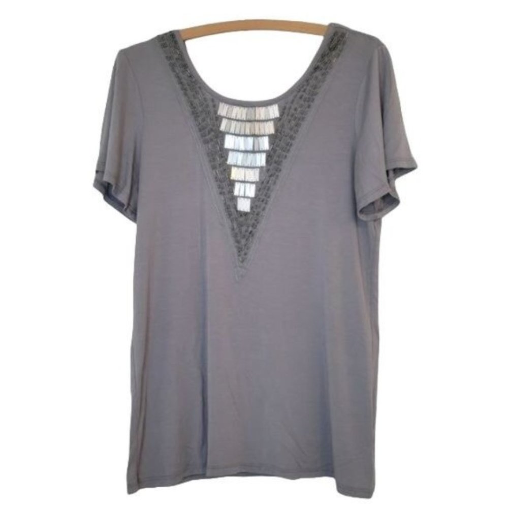 3/$15 BKE Designer Boutique Beaded Lattice Top Medium
